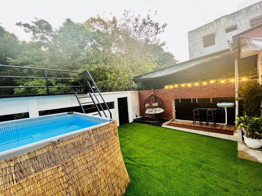 Luxury Private Pool Villa + Riverview Bbq Patio! Джорджтаун Экстерьер фото